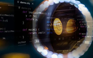 湛江 api php源码,下载的php源码怎么运行呢？